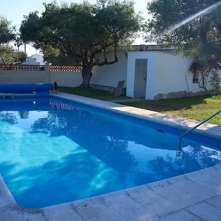 度假居 With Great Garden And Pool *